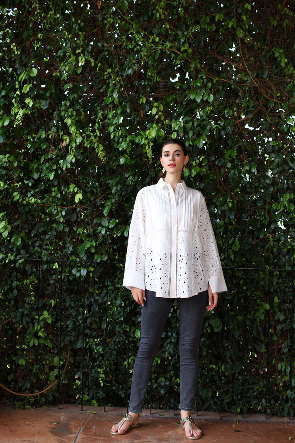 D7 - White Top