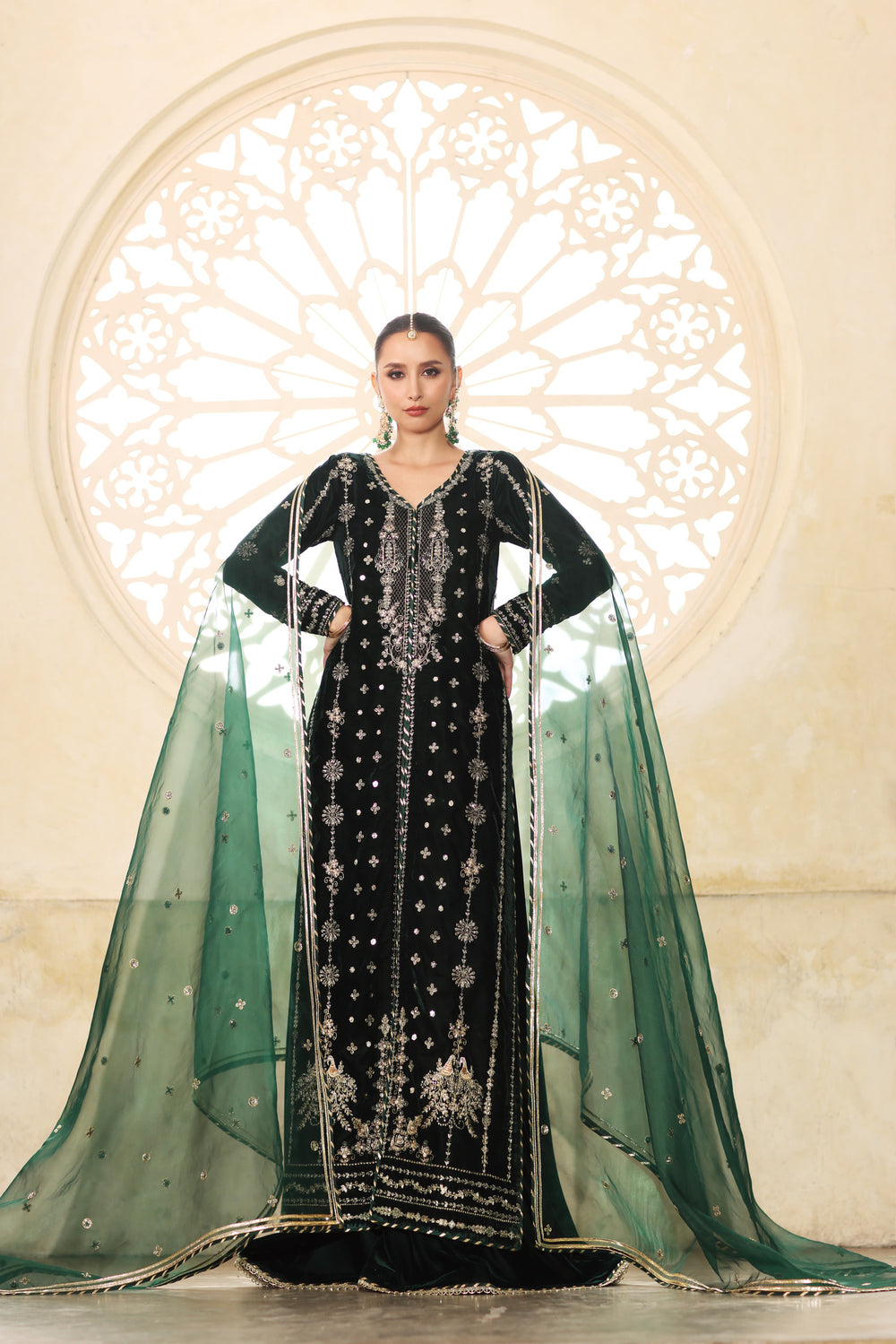 Noor by Saadia Asad | Handcrafted Velvet 25 | Naqsh